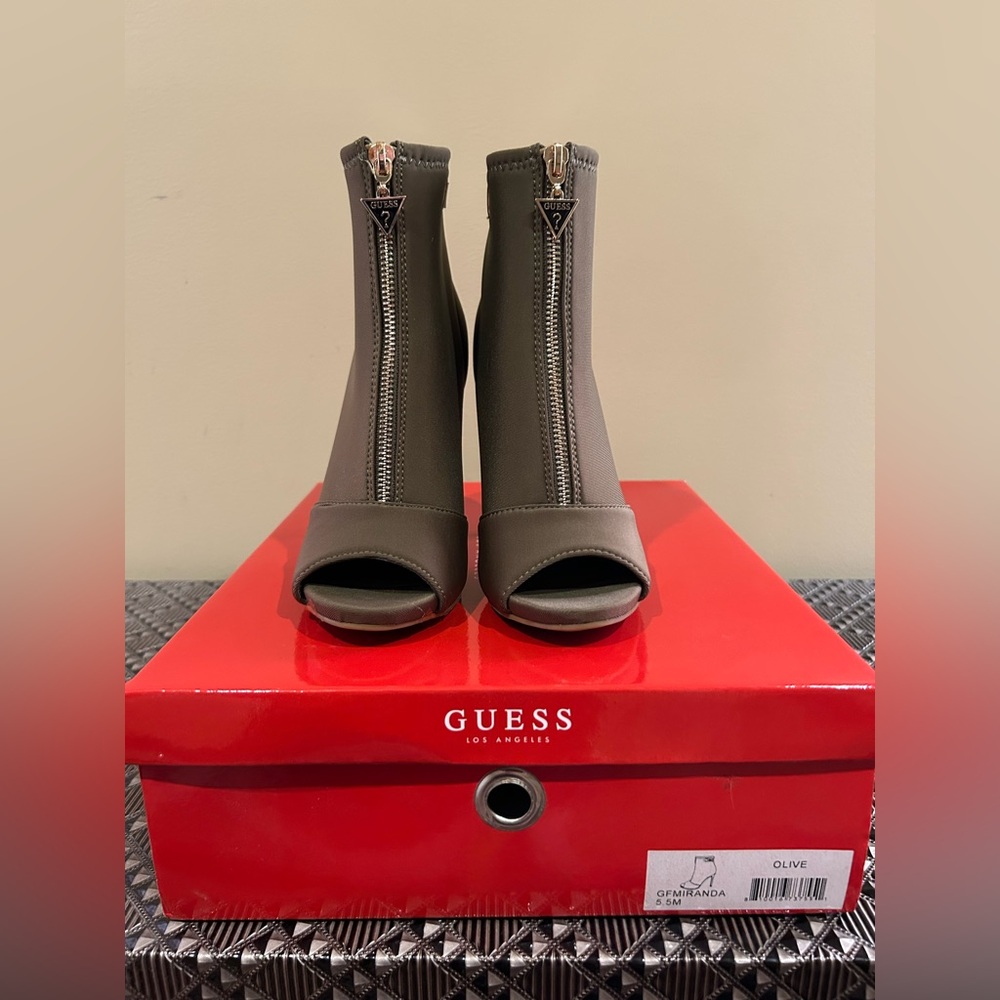 Guess Stretch Scuba Olive Zipper Peep Toe Boots